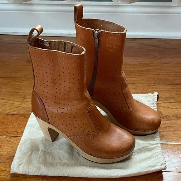 Swedish HASBEENS Perforated Tan Leather Platform Ankle Boots Size 38 - Picture 1 of 12